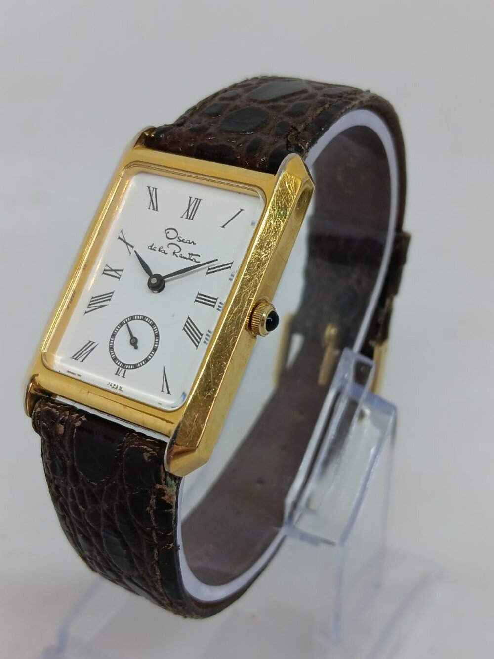 VINTAGE 1980s Oscar De La Renta Women's 23 x 36mm Art Deco Gold Tone Tank Watch